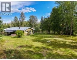 Laundry room - 598 Marsh Road, Quesnel, BC V2J6H1 Photo 6