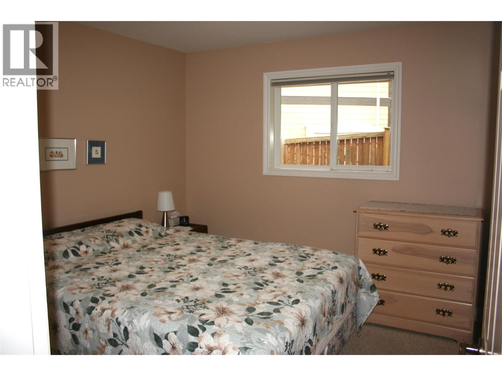 1985 Stikine Place - 13