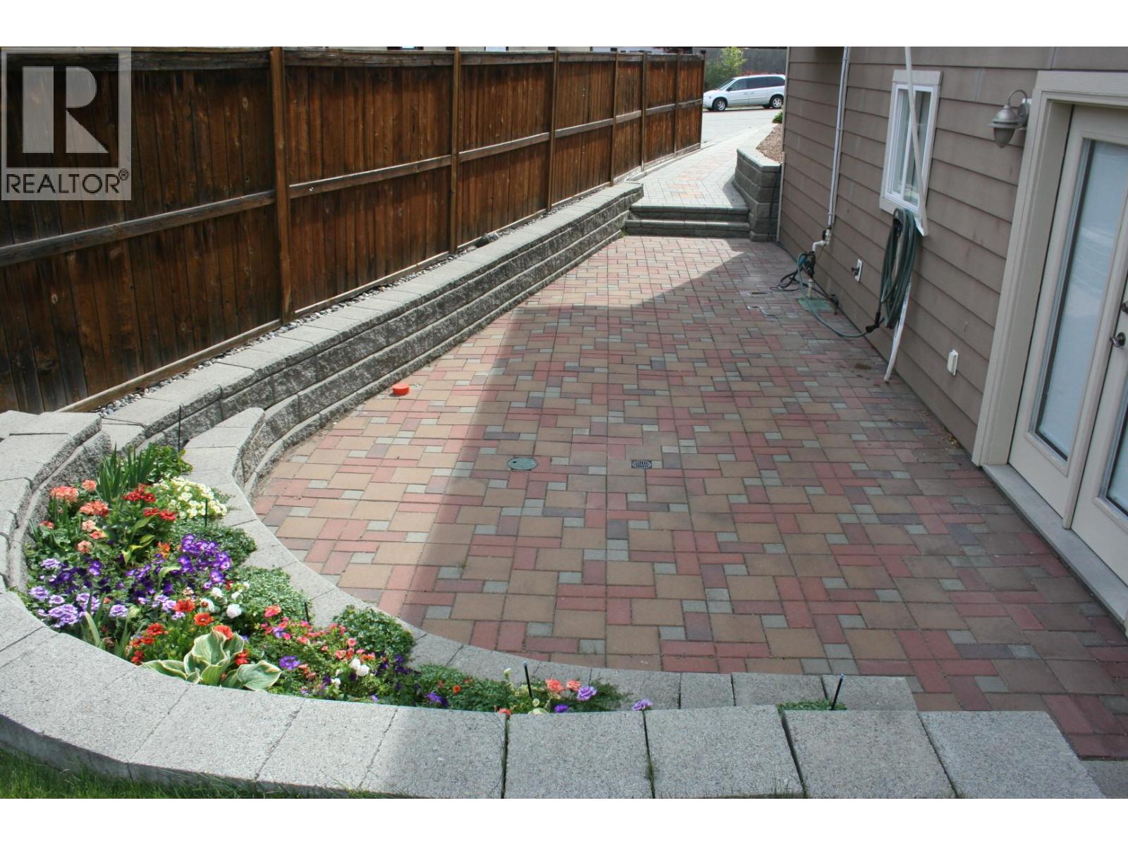 1985 Stikine Place - 27