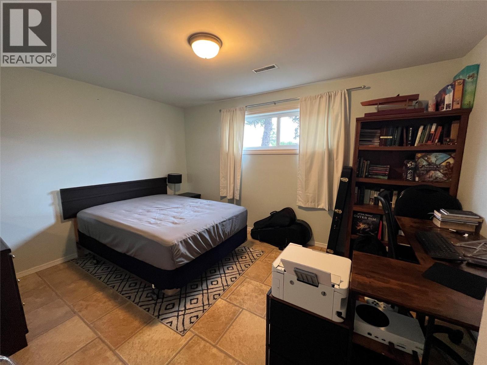 1017 120 Avenue - 20