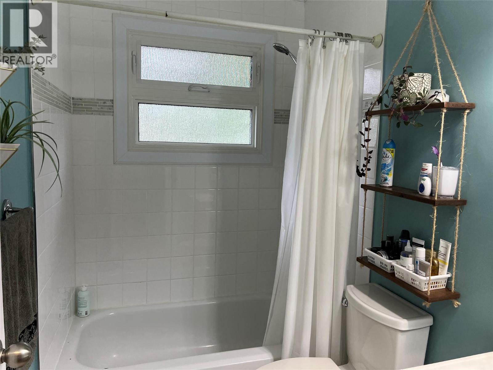 1017 120 Avenue - 15