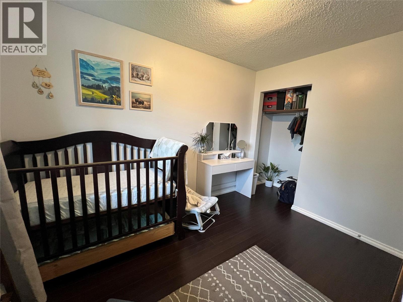 1017 120 Avenue - 17