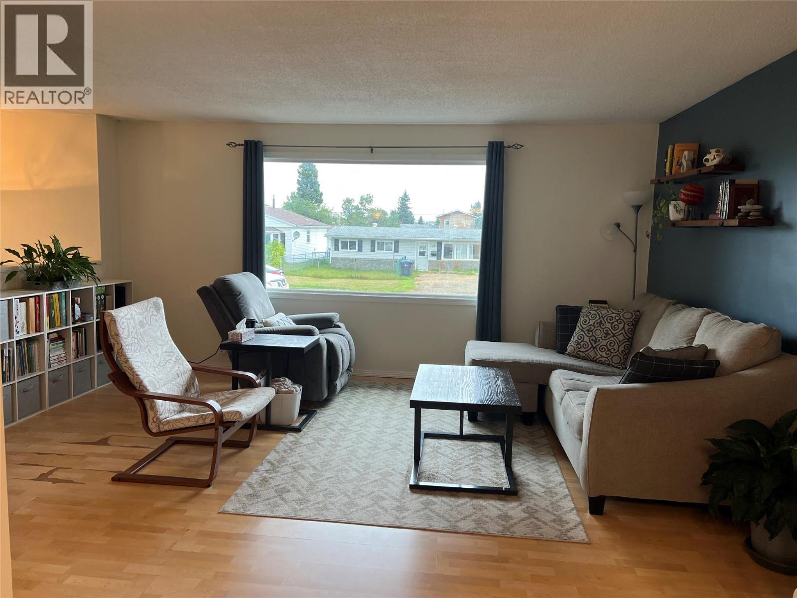 1017 120 Avenue - Image 3