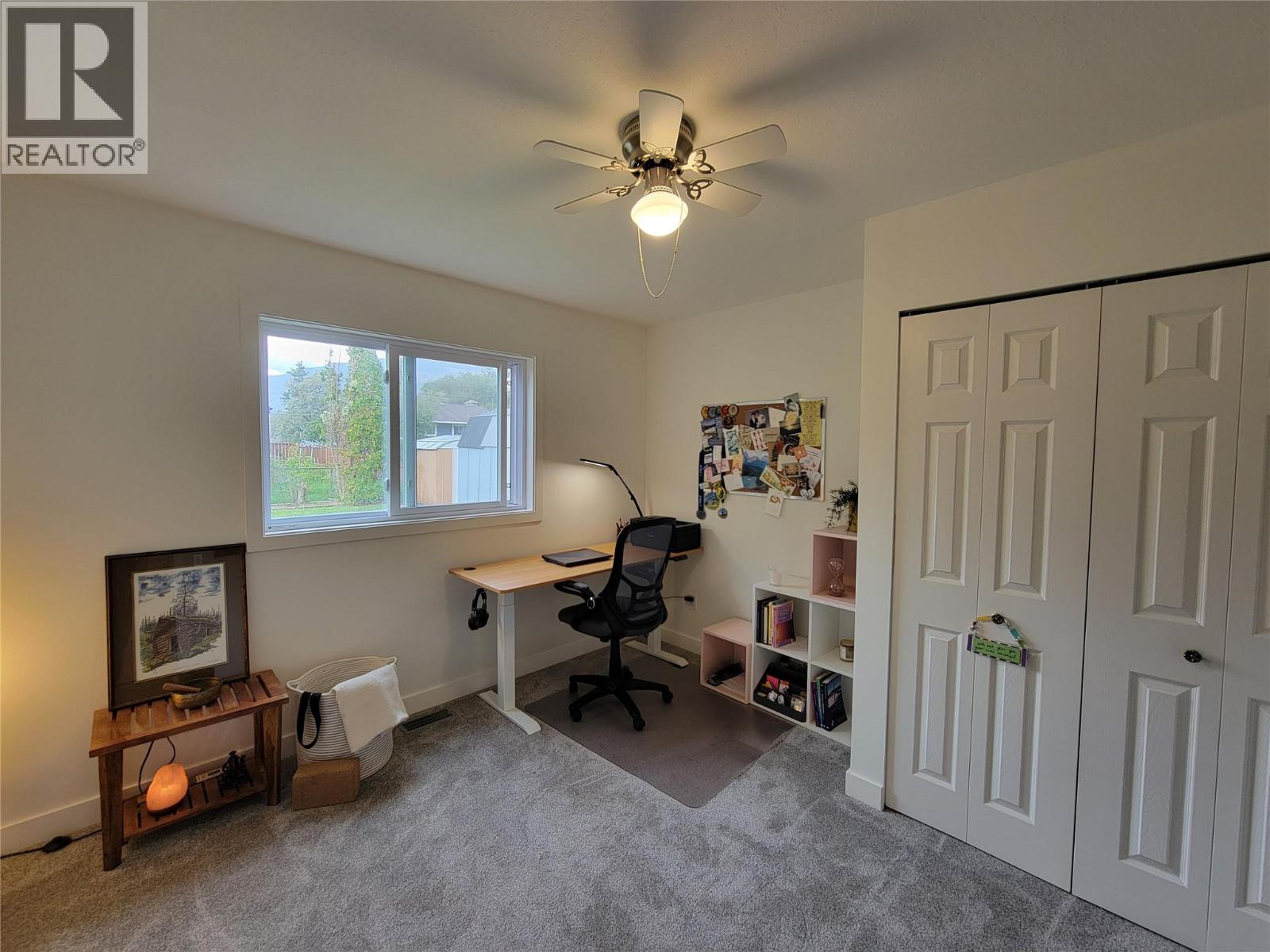 412 10th Avenue, Keremeos