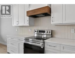 Living room - 4315 Painted Turtle Drive, Vernon, BC V1H1A2 Photo 16