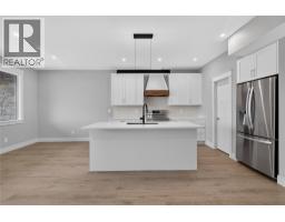 4315 Painted Turtle Drive, Vernon, BC V1H1A2 Photo 21