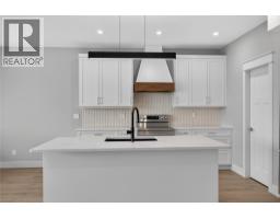 4315 Painted Turtle Drive, Vernon, BC V1H1A2 Photo 22