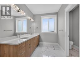 4315 Painted Turtle Drive, Vernon, BC V1H1A2 Photo 54