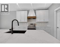 Laundry room - 4315 Painted Turtle Drive, Vernon, BC V1H1A2 Photo 7