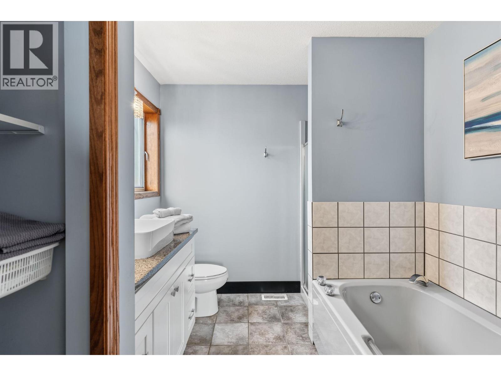  1108 Menu Road, West Kelowna