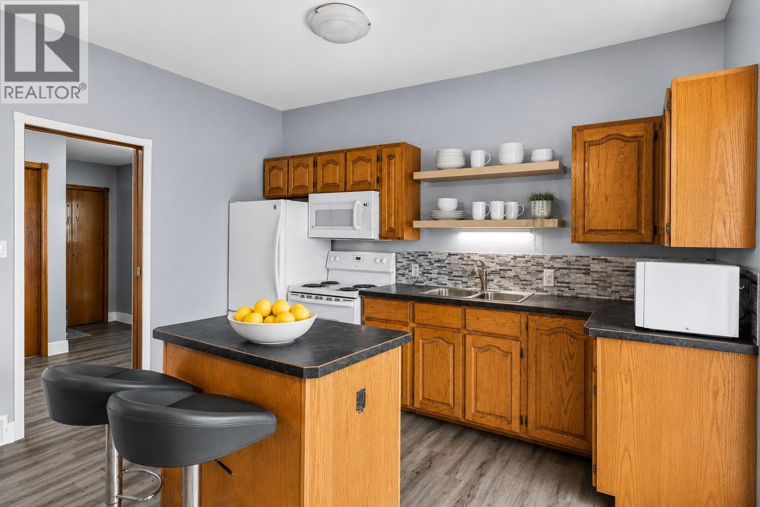 1108 Menu Road, West Kelowna