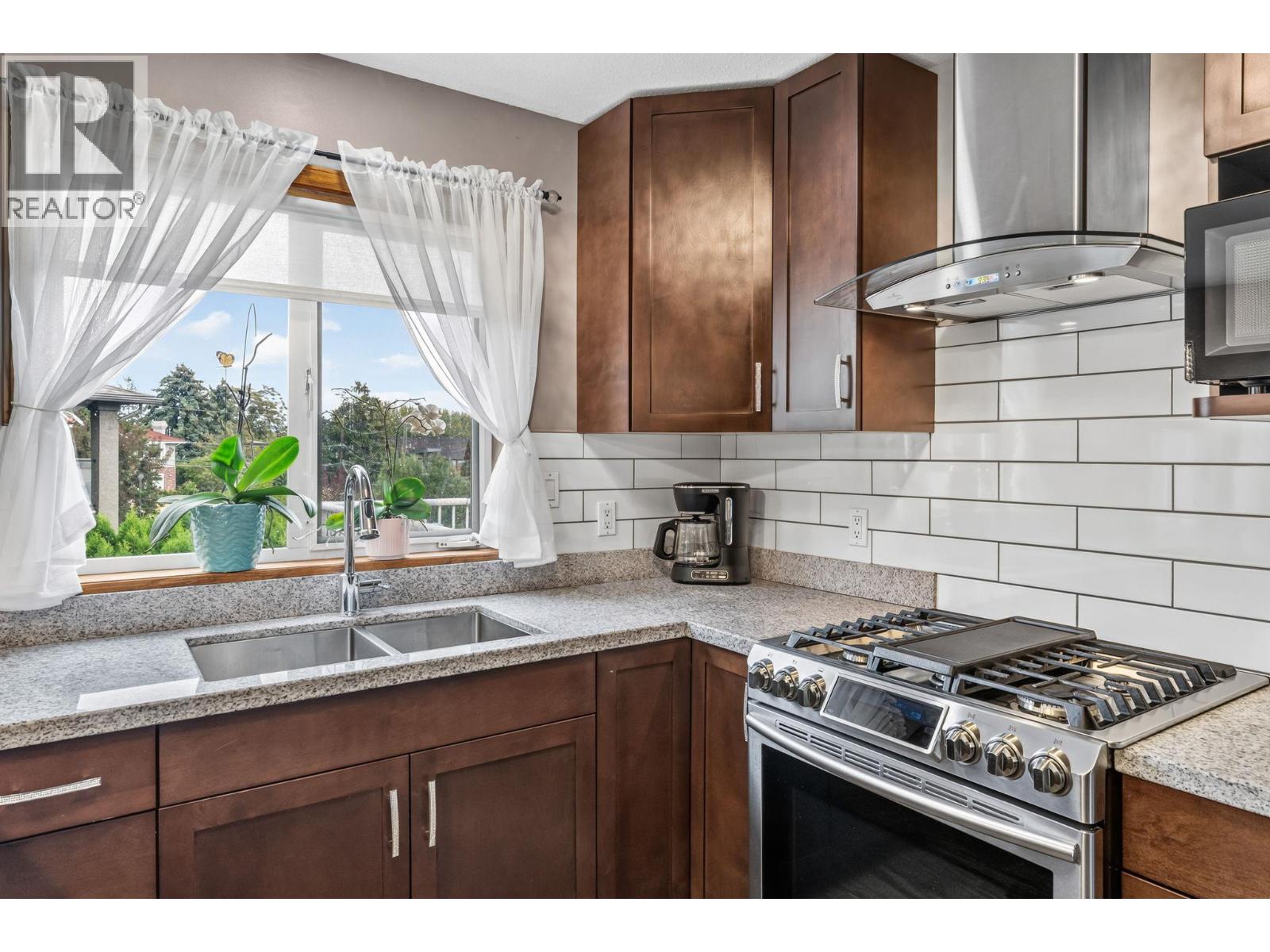  1108 Menu Road, West Kelowna