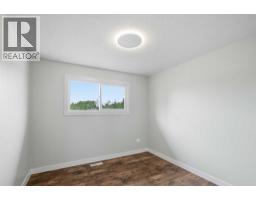 4pc Bathroom - 72077 Twp Rd 714a, Dimsdale, AB T8W5J7 Photo 10