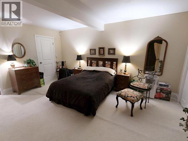 3377 ATREVIDA ROAD, Powell River
