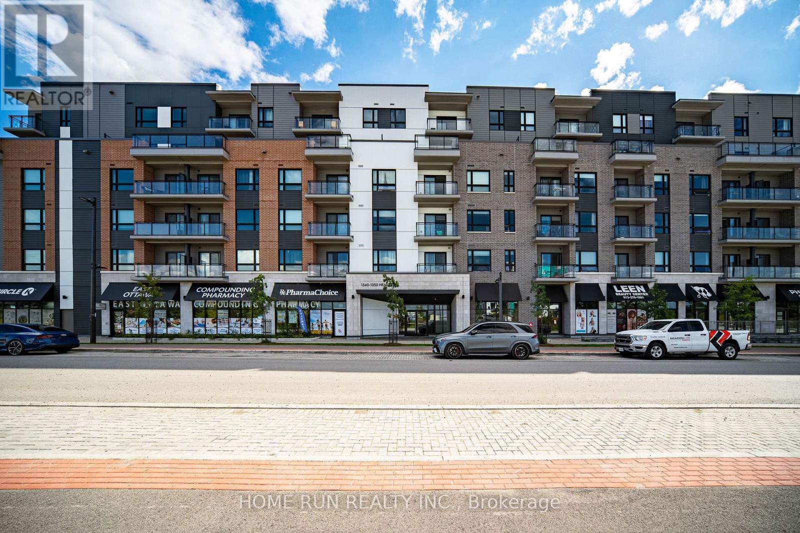#320 1350 HEMLOCK ROAD - 1
