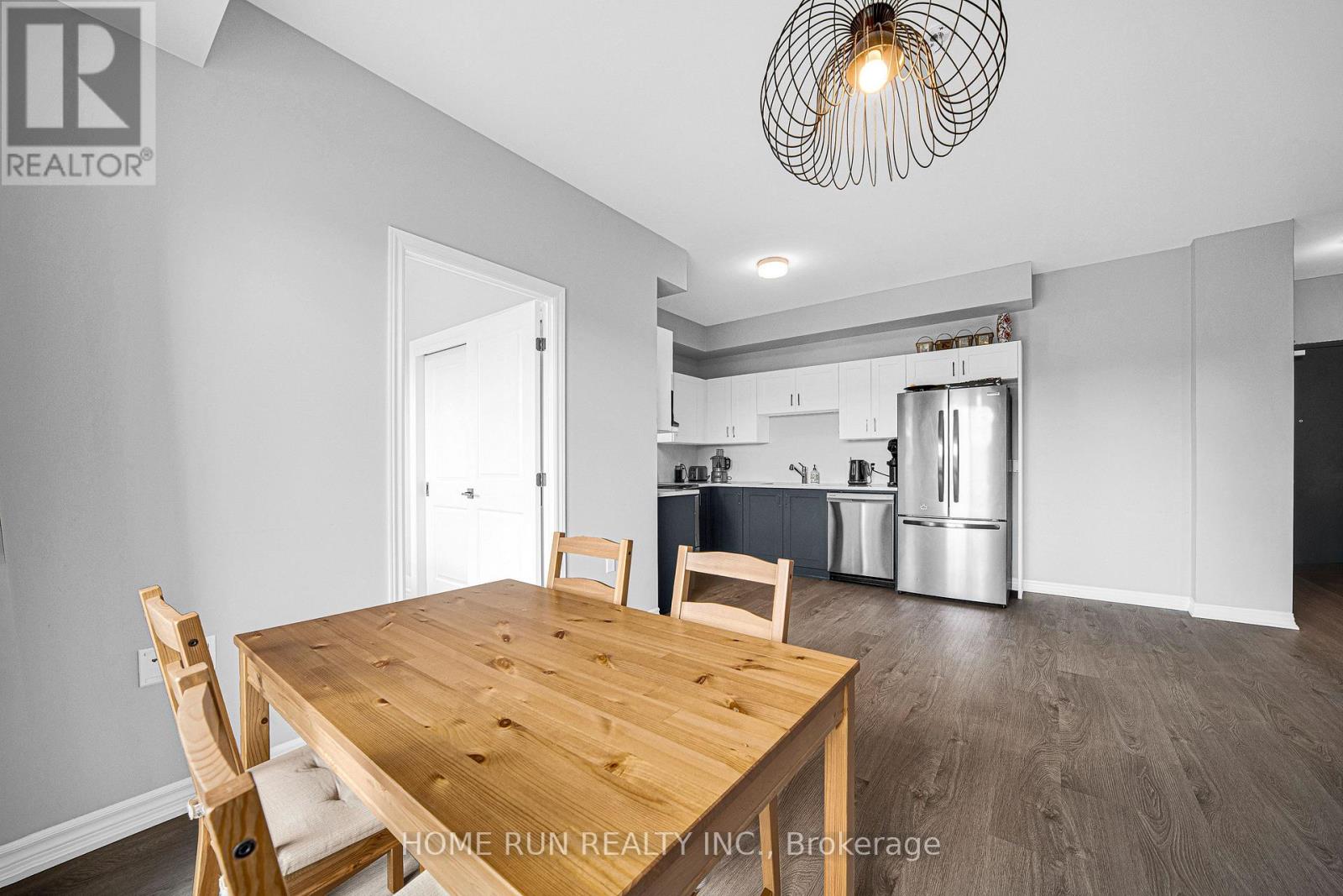 #320 1350 HEMLOCK ROAD - 16