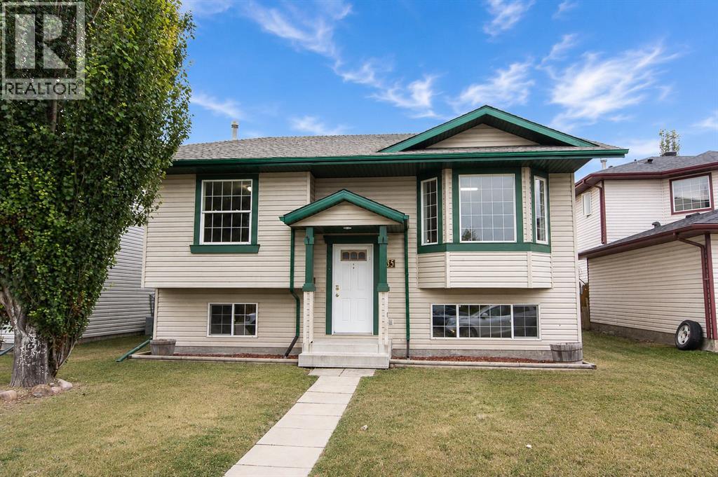 85 Ladwig Close, Red Deer, Alberta, T4R2V7