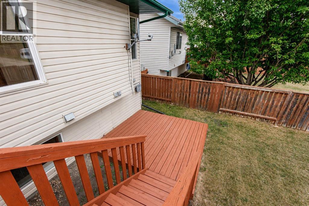 Listing photo – 85 Ladwig Close, Red Deer