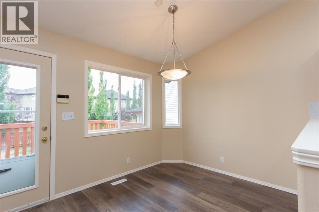 Listing photo – 85 Ladwig Close, Red Deer