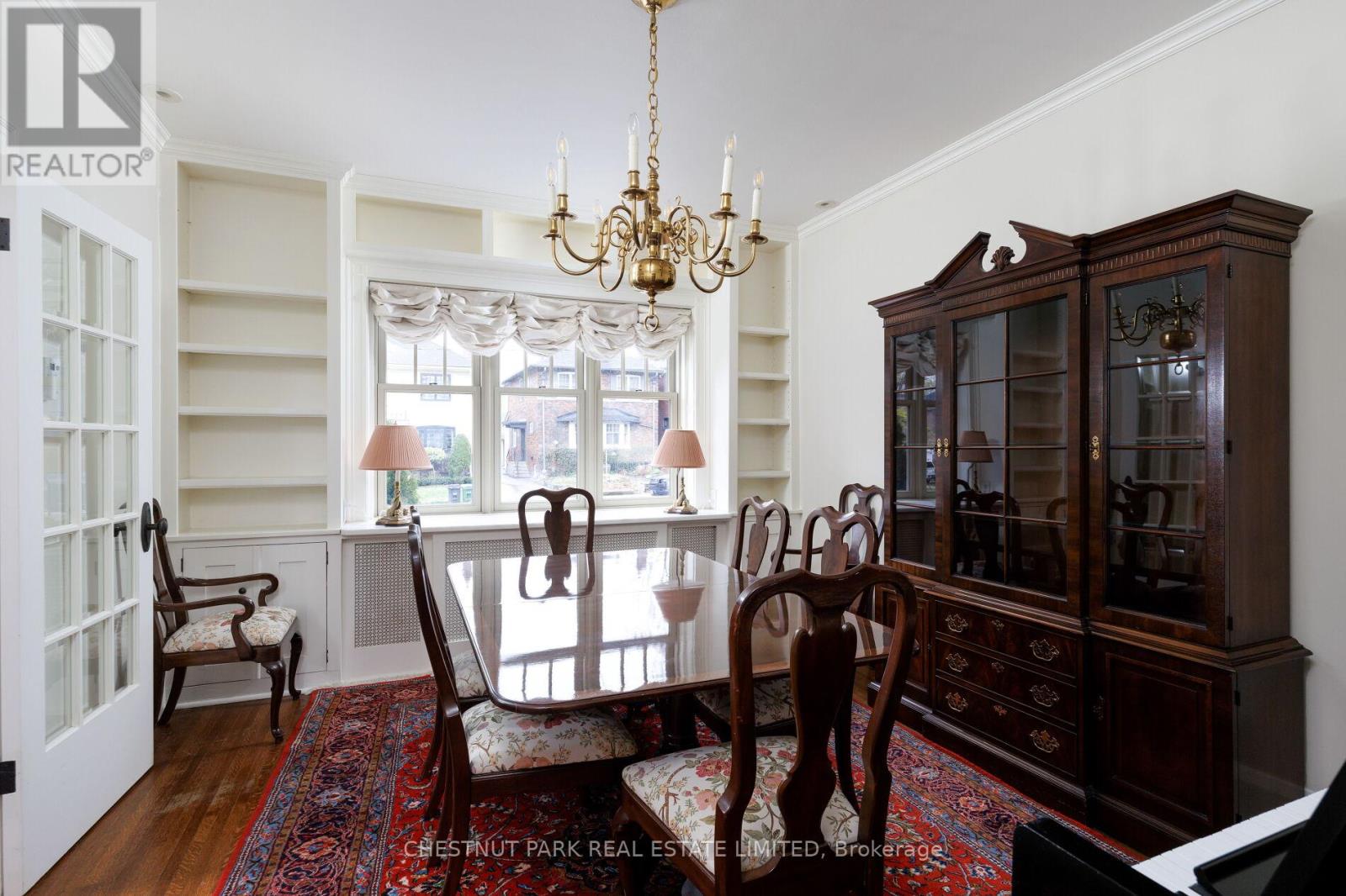 110 HILLSDALE AVENUE W - 13