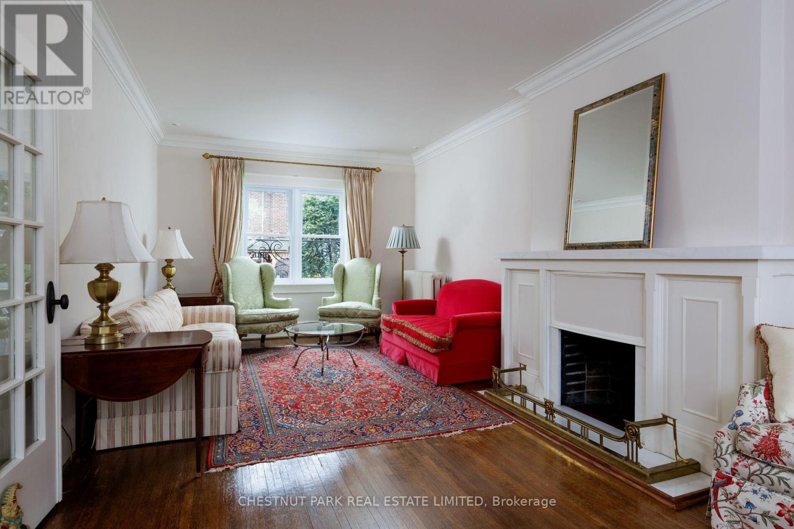 110 HILLSDALE AVENUE W - 8