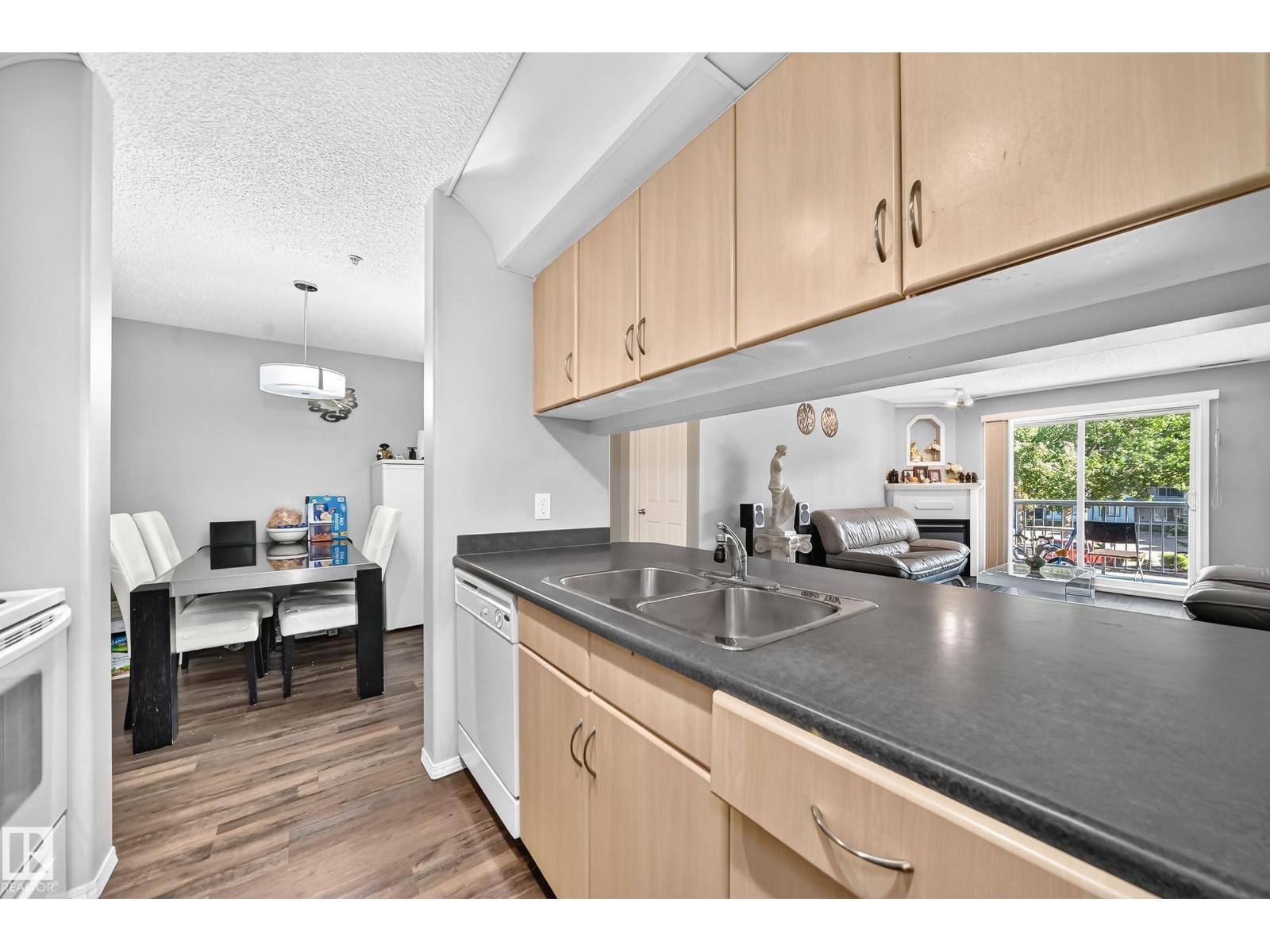 #232 16311 95 ST NW - 20
