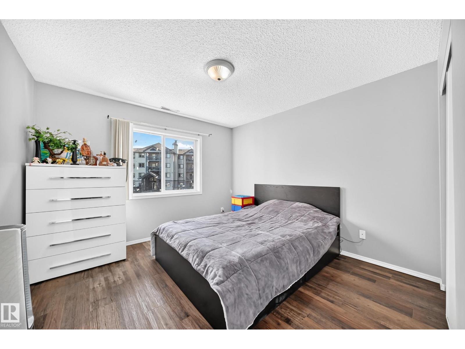 #232 16311 95 ST NW - 33