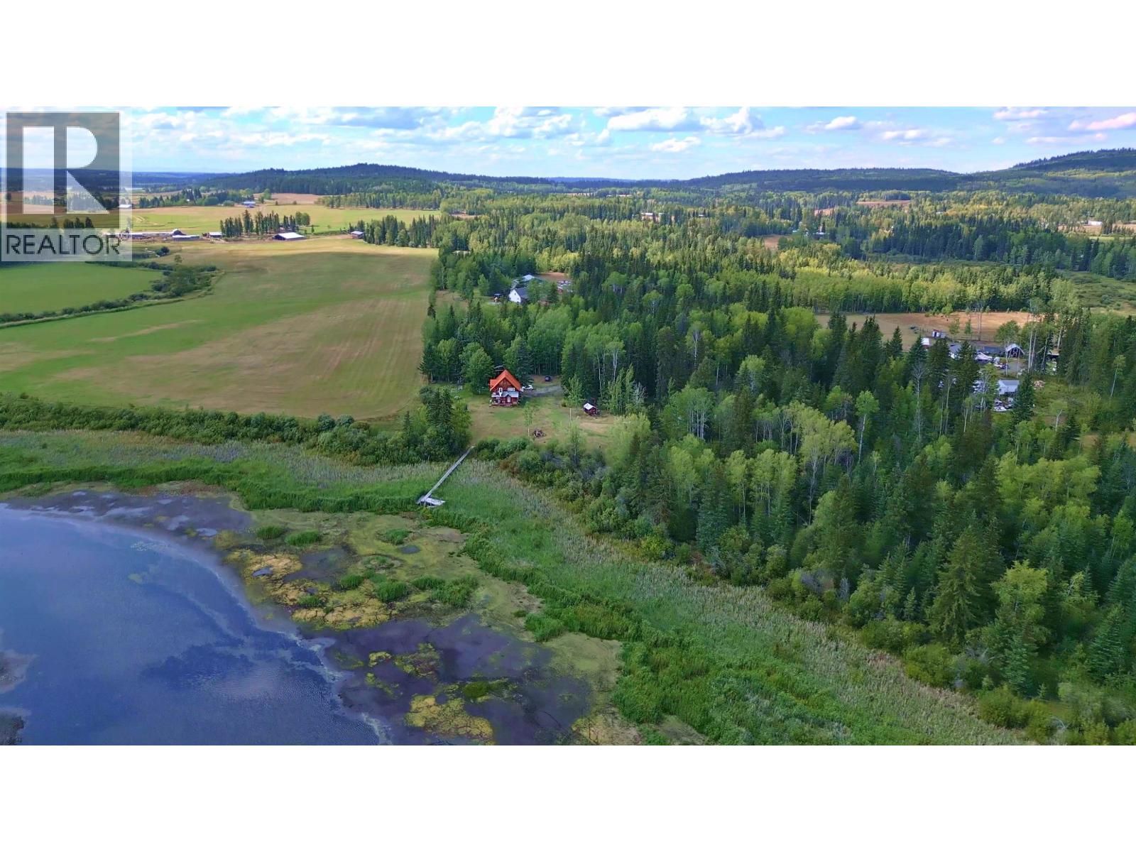 2211 DOYLE Road, 150 Mile House, British Columbia, V0K2G0, 150 Mile House, British Columbia — photo 3 of 5
