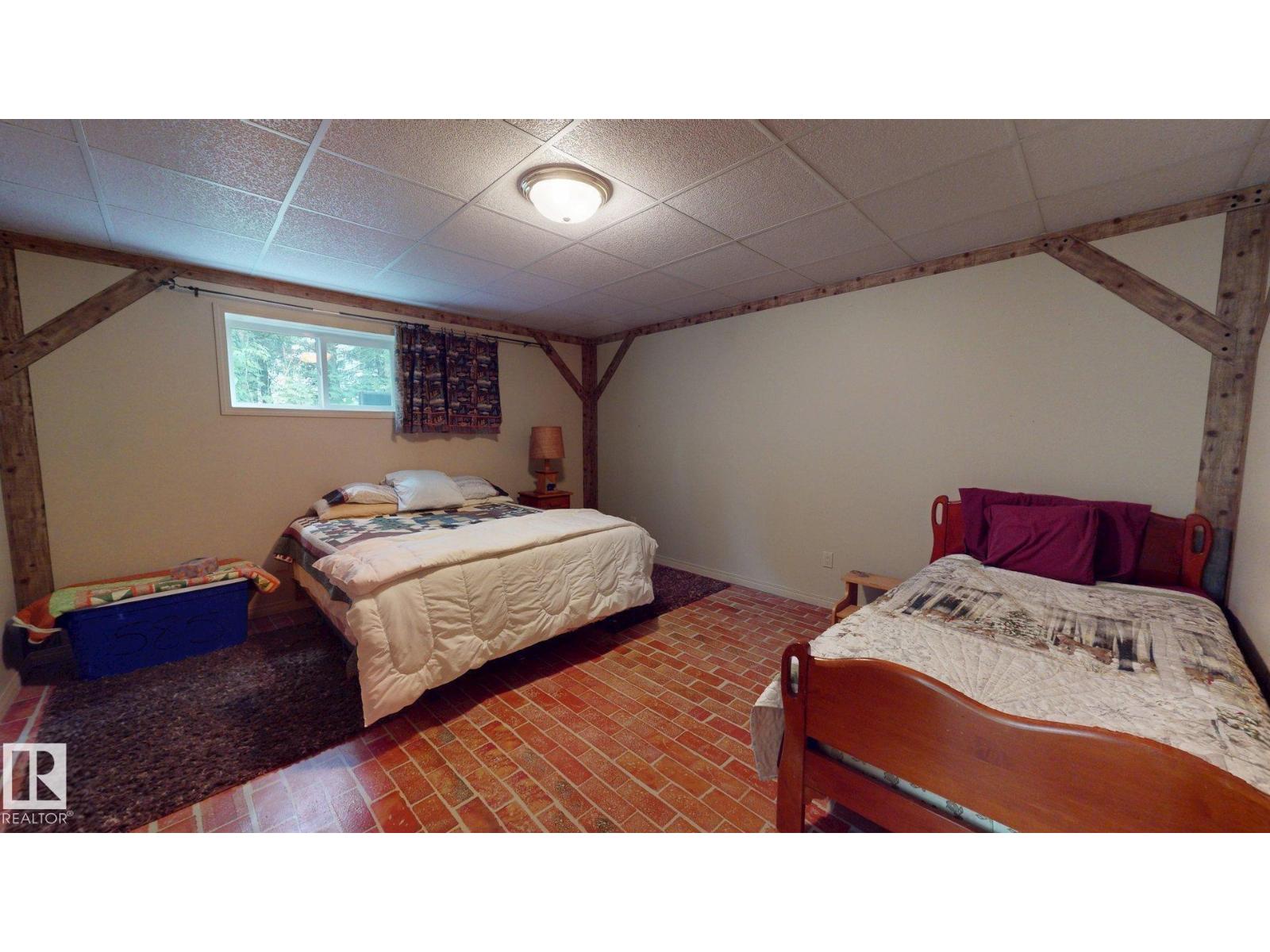 Photo 46