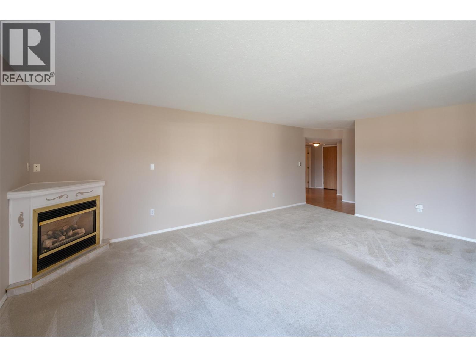 #101A 8006 Vedette Drive - Image 16