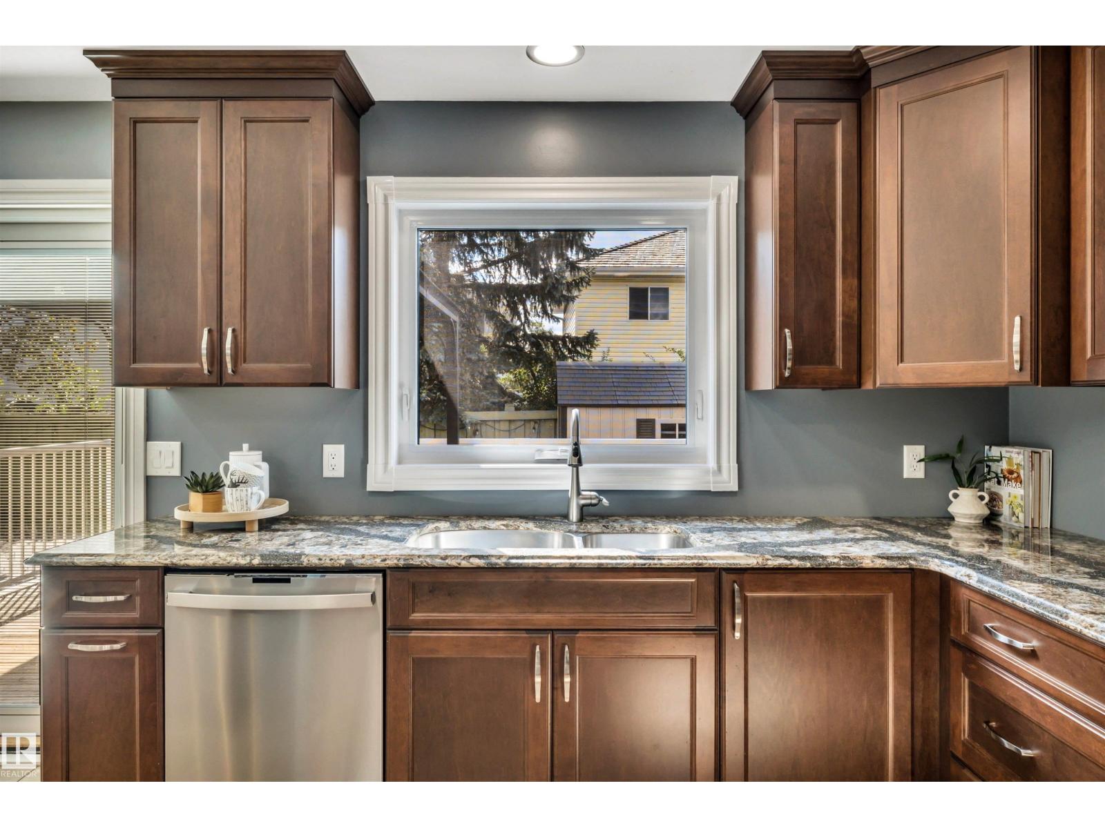 1615 Welbourn Cv NW, Wedgewood Heights — photo 10 of 30
