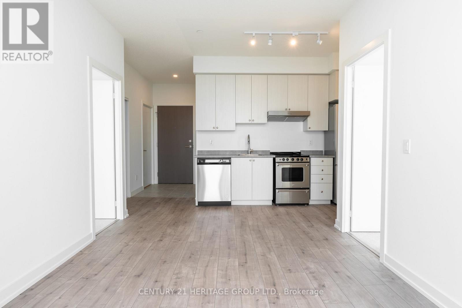 #2202 10 WILBY CRESCENT - 5