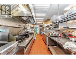 8a - 180 Sandalwood Parkway E, Brampton, ON L6Z1Y4 Photo 12