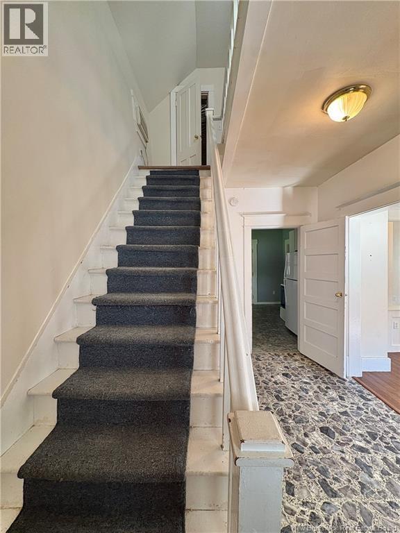 806 Main Street - Image 20