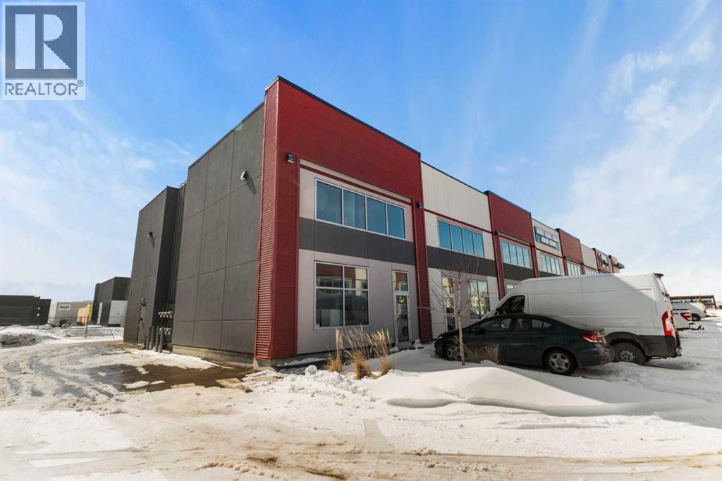 305, 10960 42 Street NE, Calgary, Alberta, T3N2B8