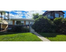 2515 Cochrane Road NW - photo 1