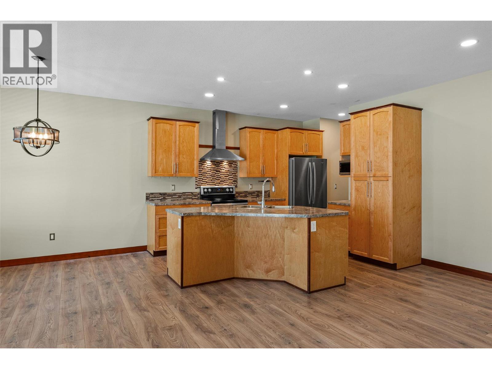 750 Firwood Road, Kelowna