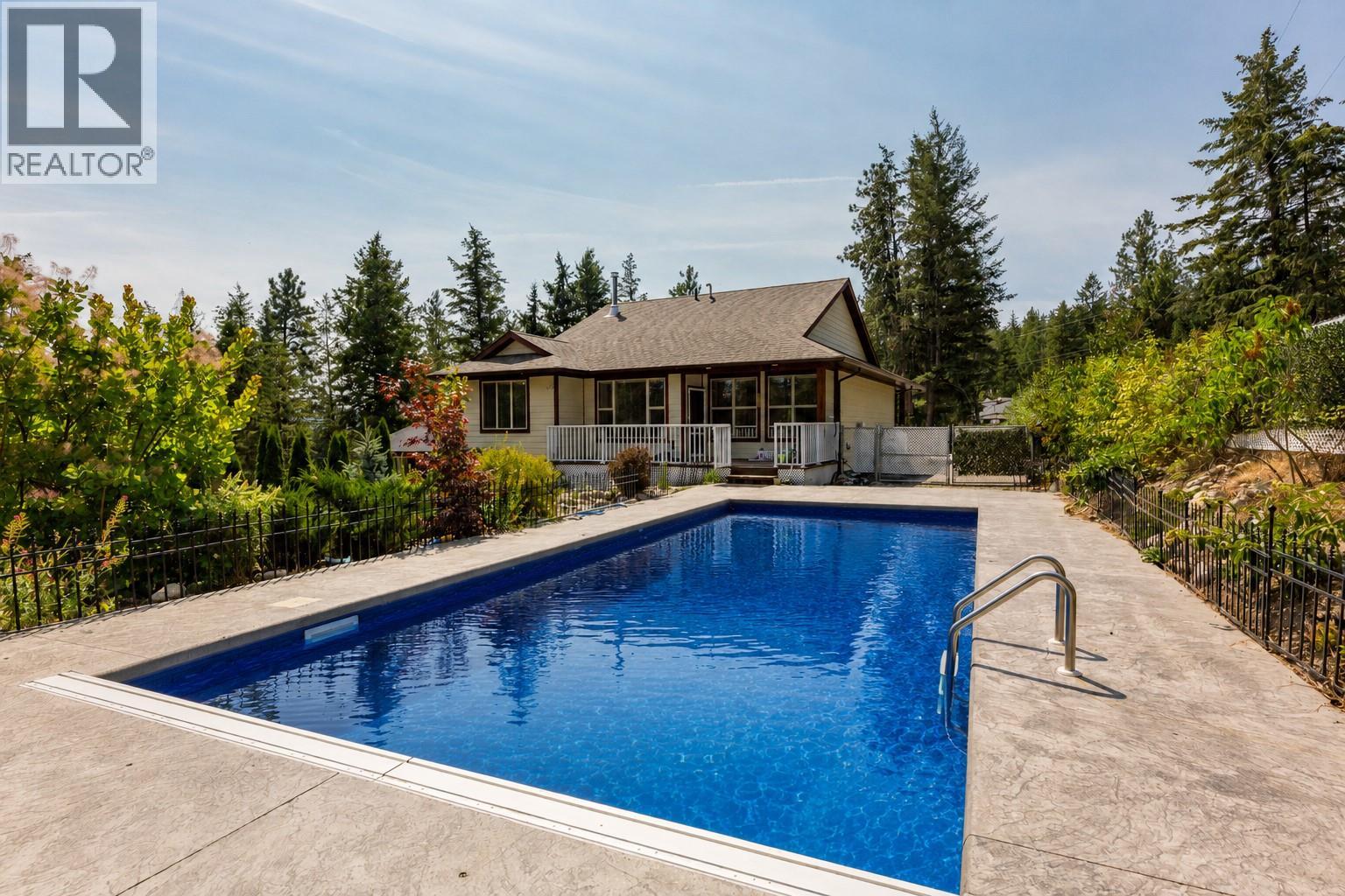 750 Firwood Road, Kelowna