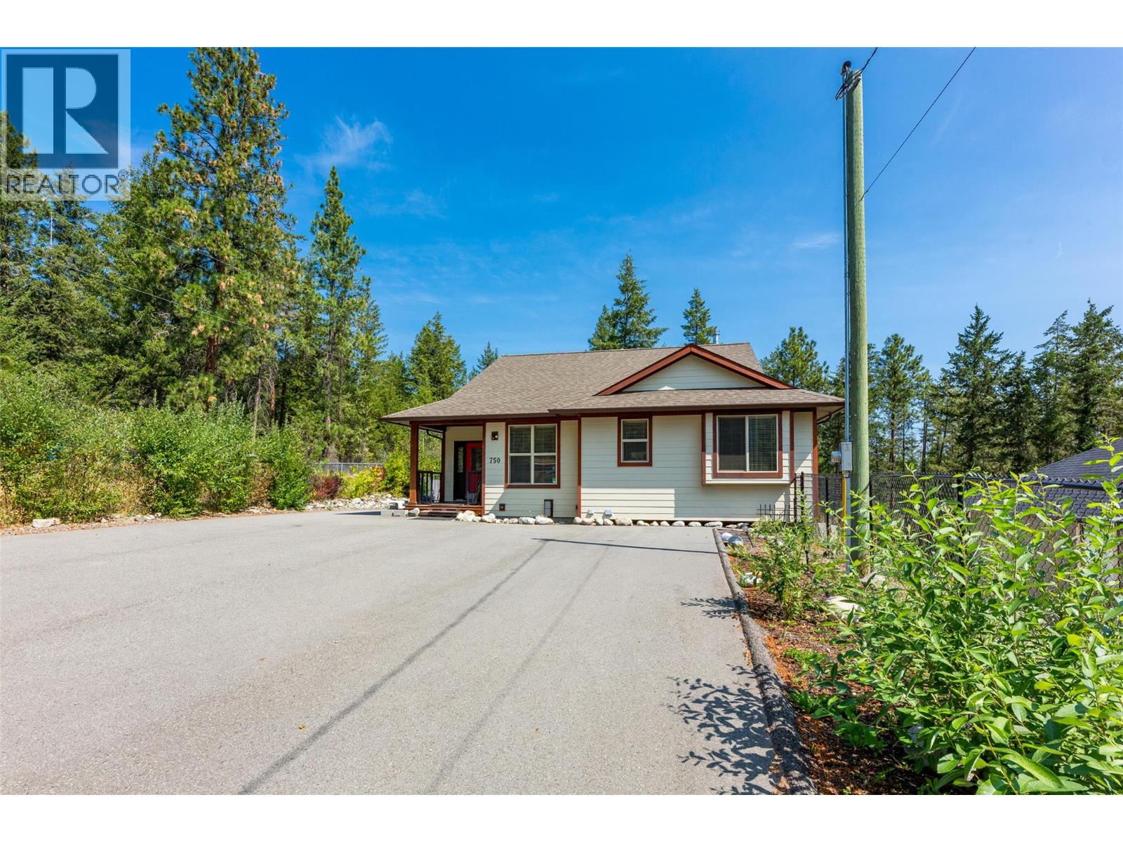 750 Firwood Road, Kelowna