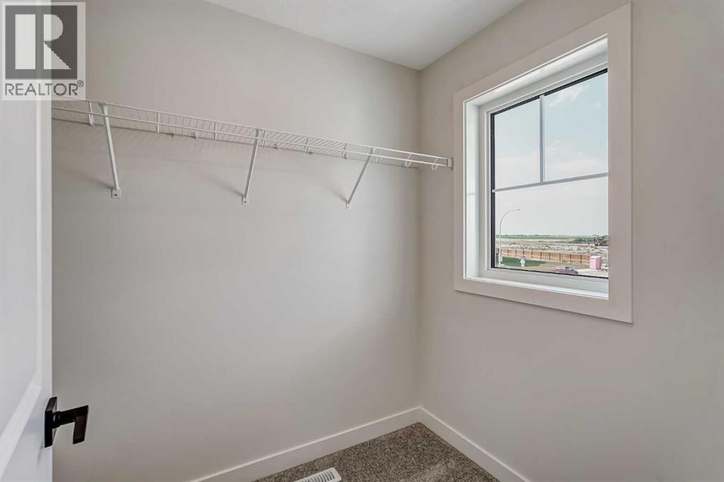 261 Bridgeport Gate - 22