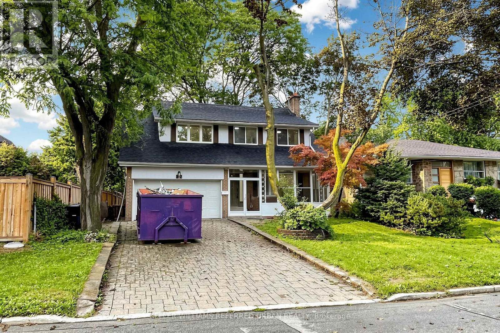32 Wycliffe Crescent, Toronto (Bayview Village), Ontario, M2K1V6, Toronto (Bayview Village), Ontario — photo 3 of 5