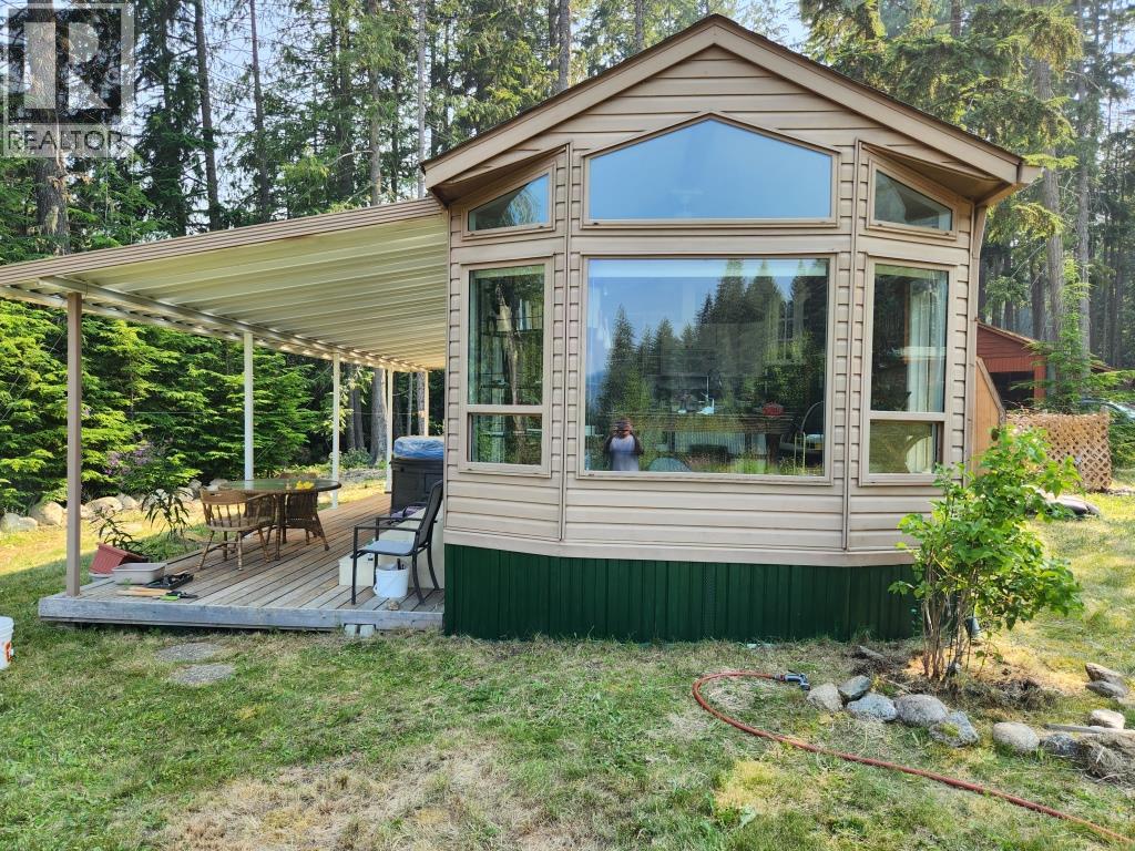 1273 QUEENS BAY Road, Balfour