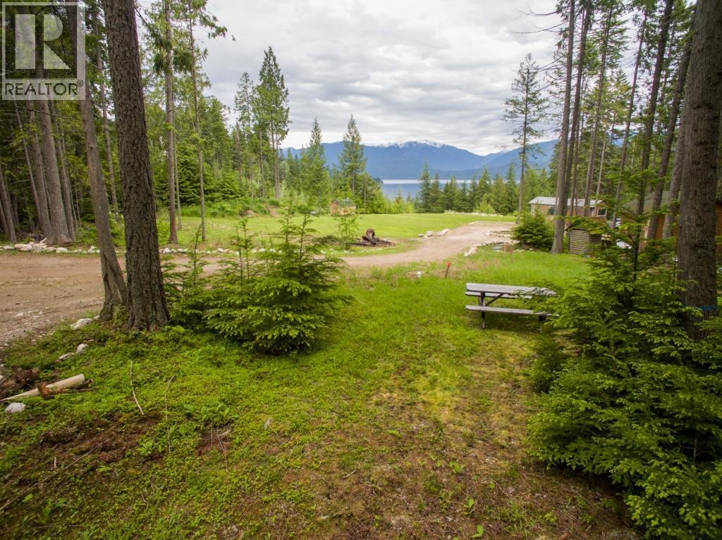 1273 QUEENS BAY Road, Balfour