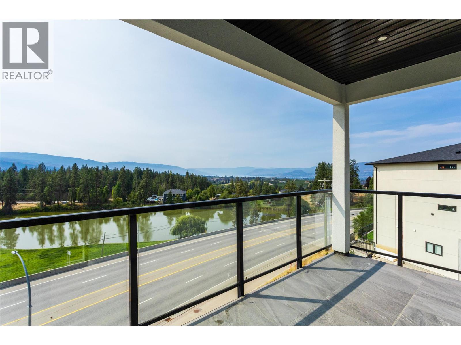 1136 Hume Avenue - 10