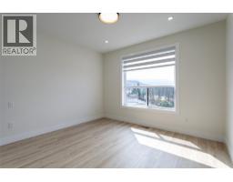 1136 Hume Avenue, Kelowna, BC V1P1S3 Photo 31