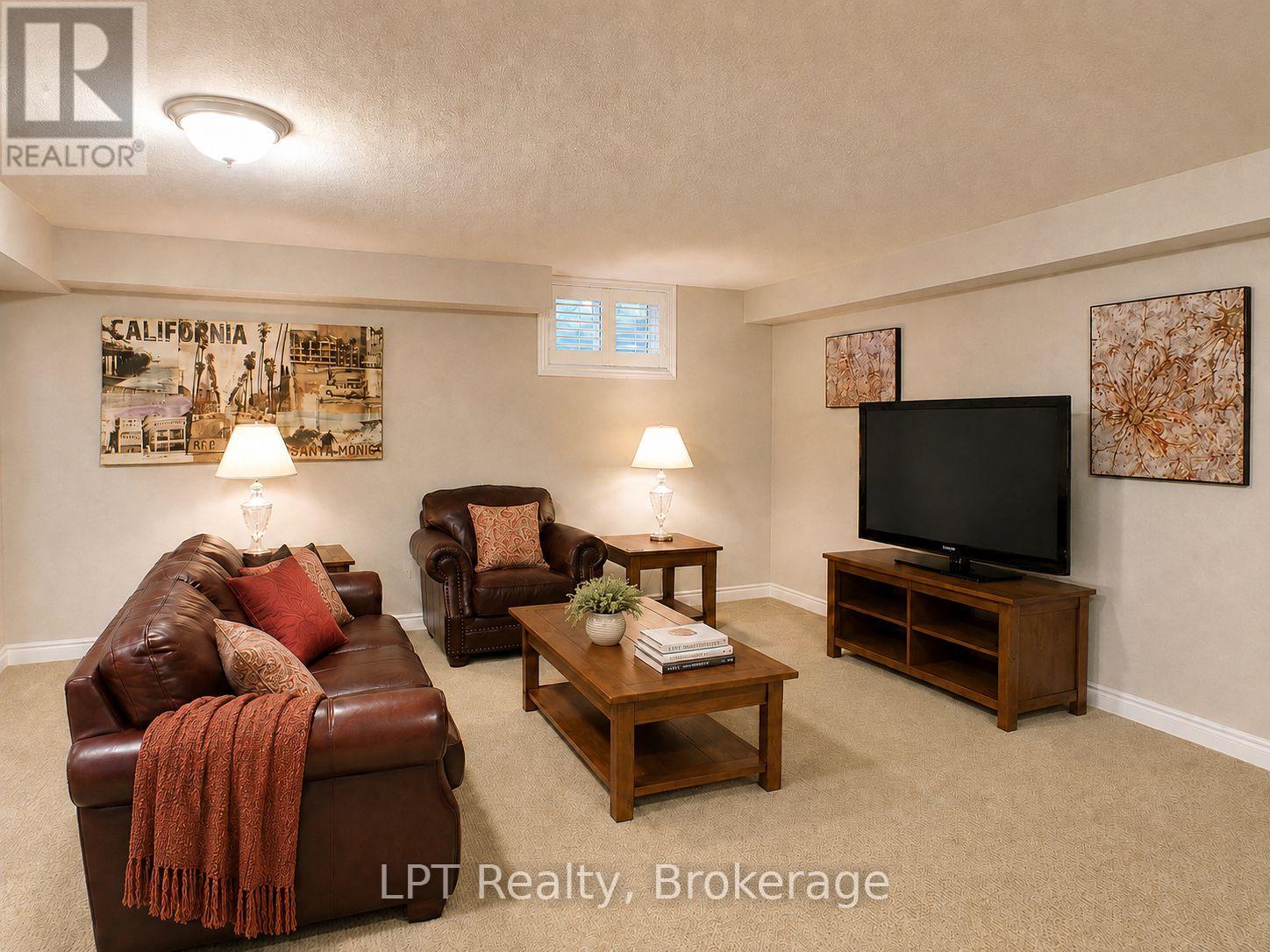 52 BRIDGES BOULEVARD - 12