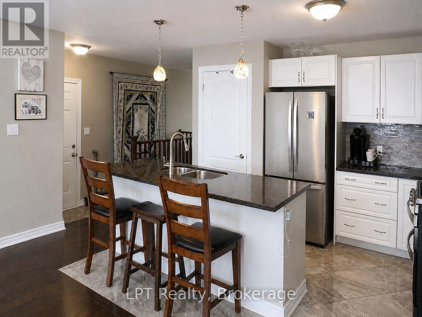 52 BRIDGES BOULEVARD - 3