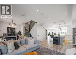 Living room - 1524 Lakeview Street, Kelowna, BC V1Y6R5 Photo 9