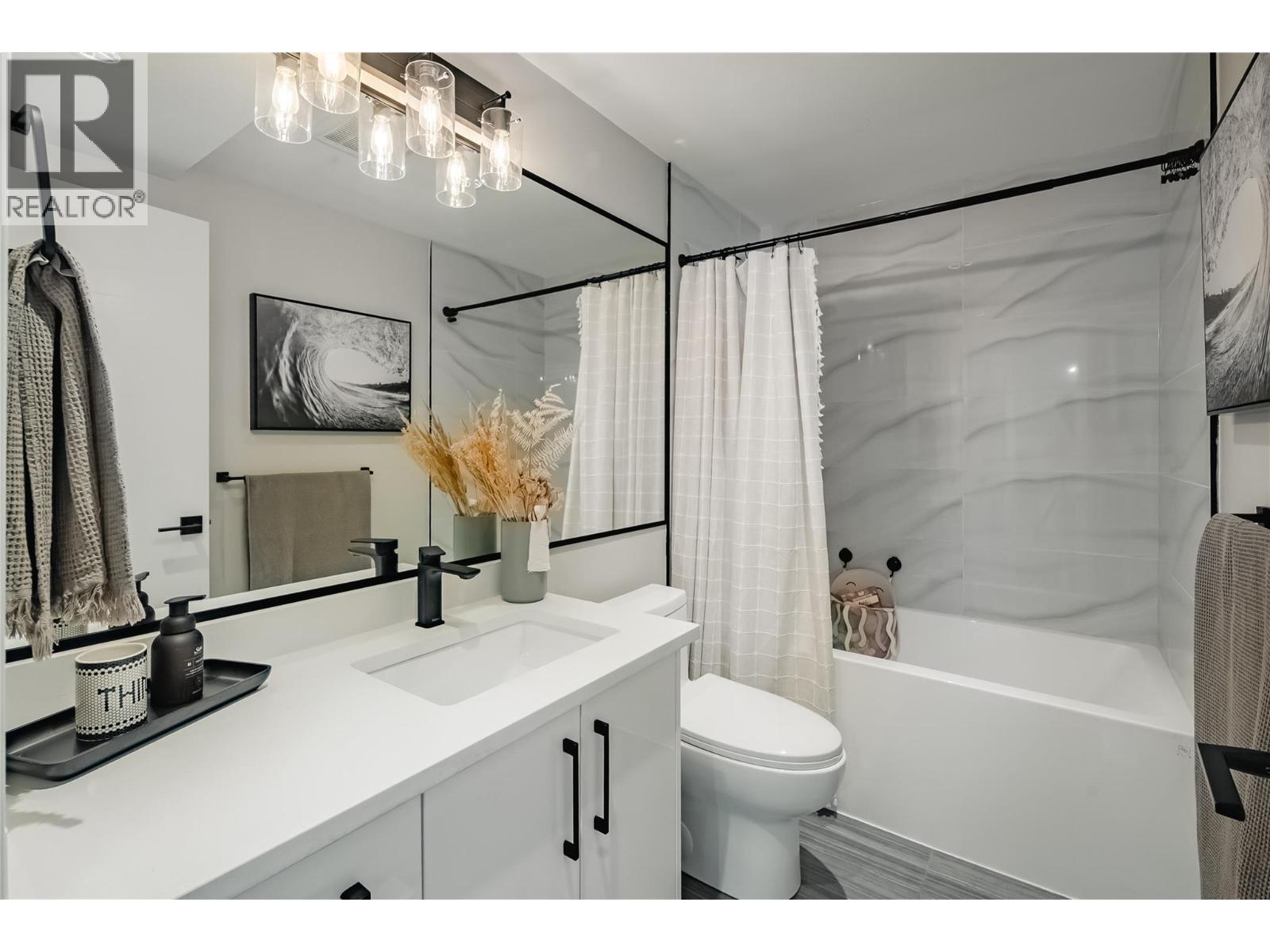  1524 Lakeview Street, Kelowna