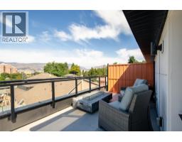1524 Lakeview Street, Kelowna, BC V1Y6R5 Photo 24